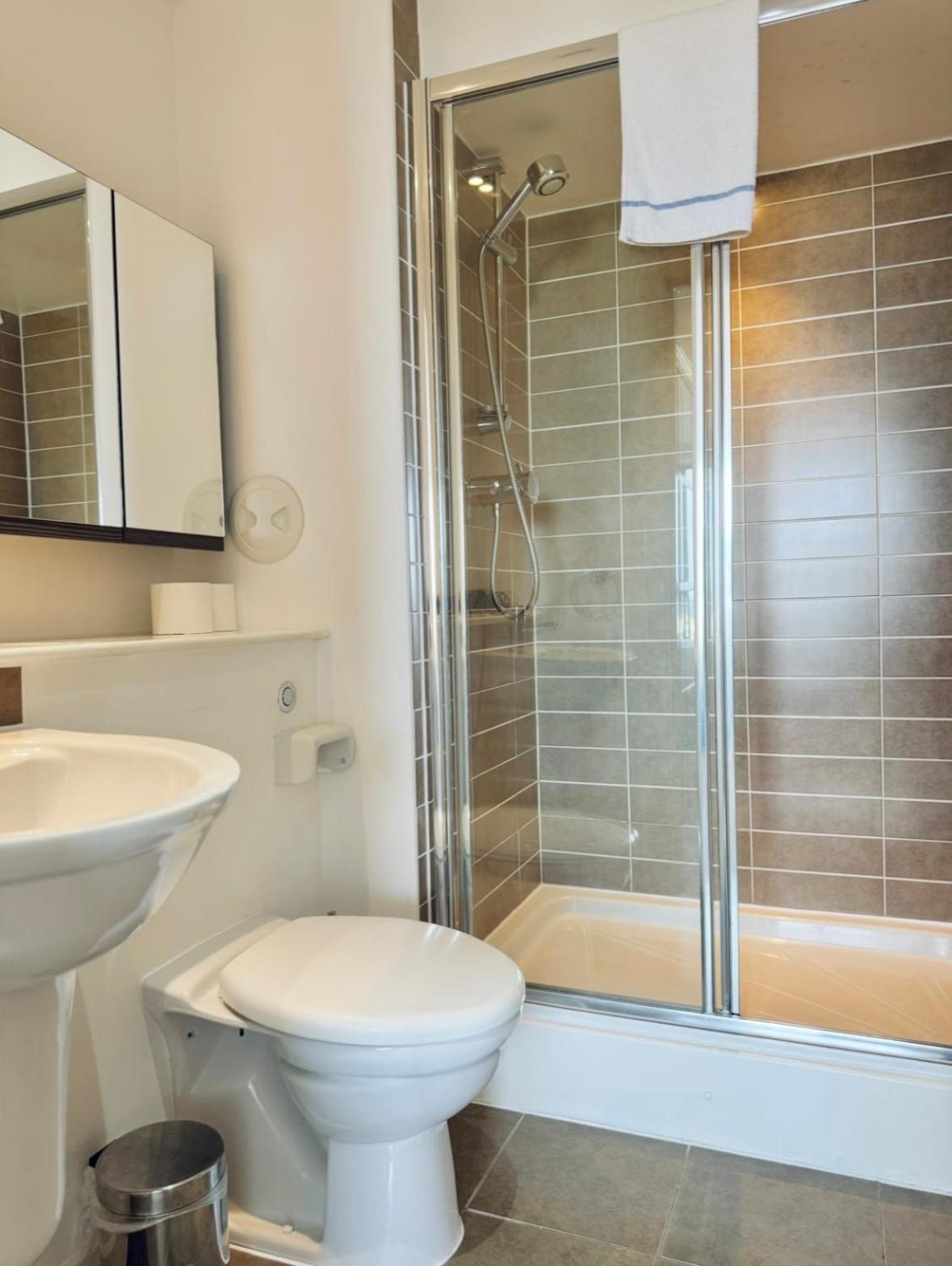 Modern Two Bedroom Apartments Edinburgh Dış mekan fotoğraf