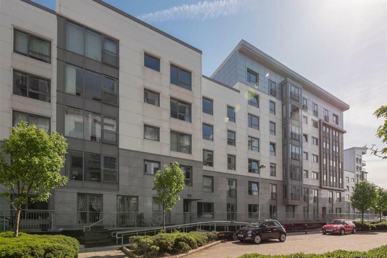 Modern Two Bedroom Apartments Edinburgh Dış mekan fotoğraf